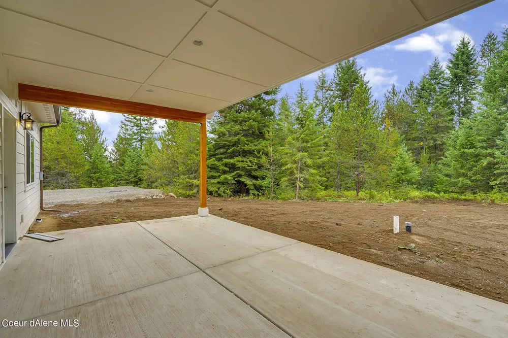 L1B8 Eclipse Road Rathdrum, ID 83858