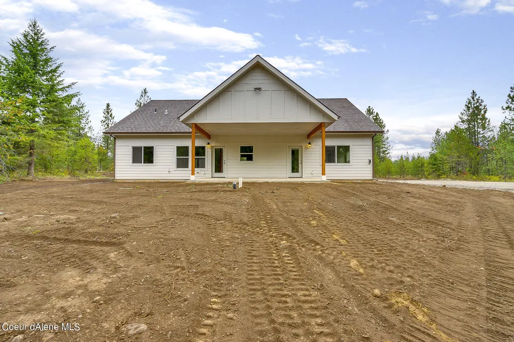L1B8 Eclipse Road Rathdrum, ID 83858