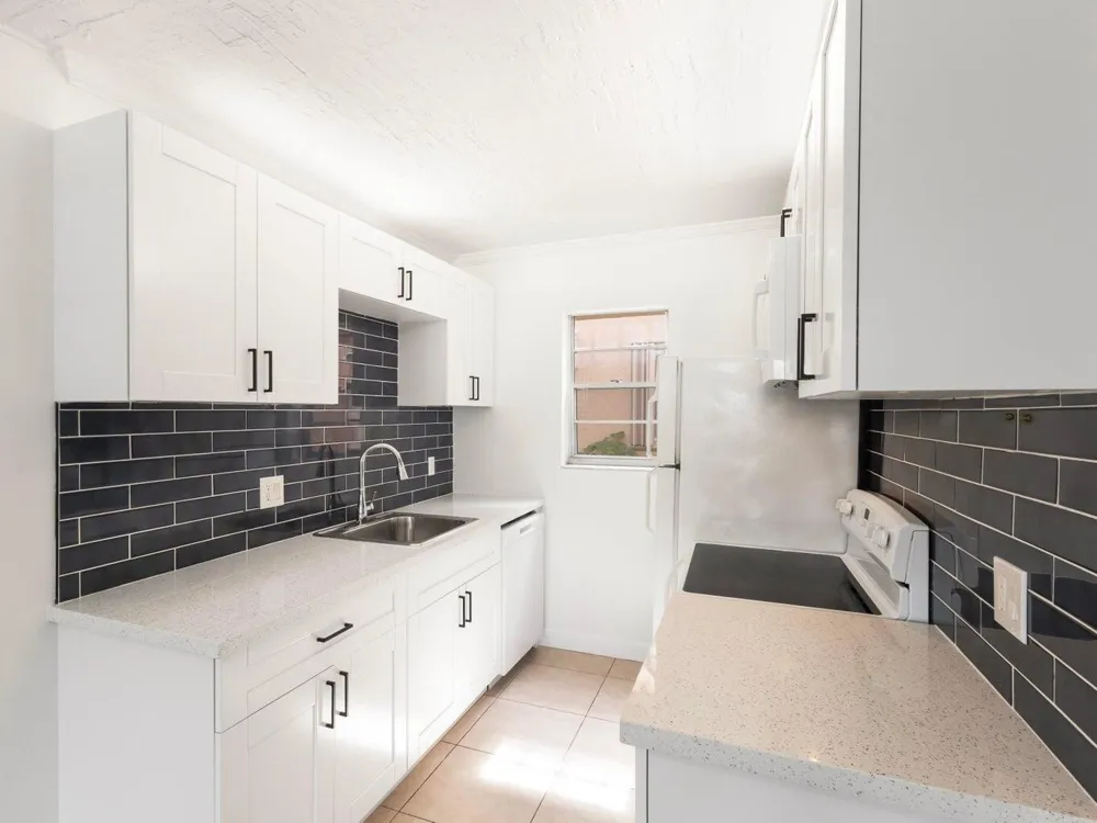 600 SW 2nd Avenue #1380