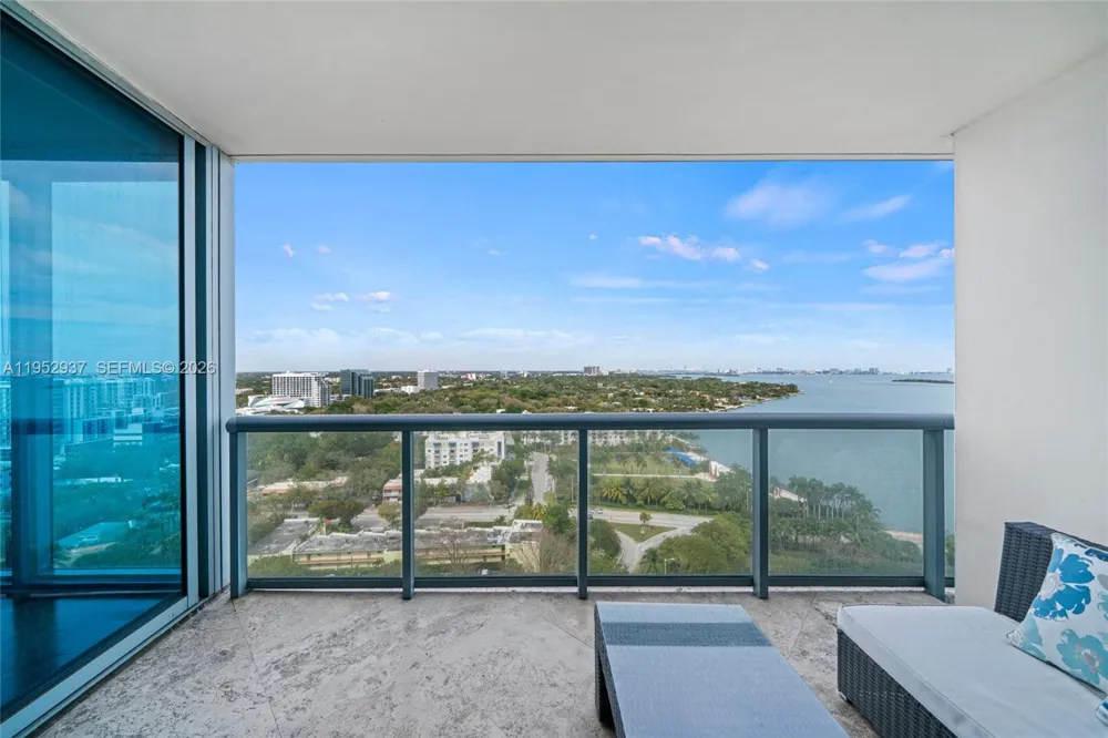 601 NE 36th St #1704 Miami, FL 33137