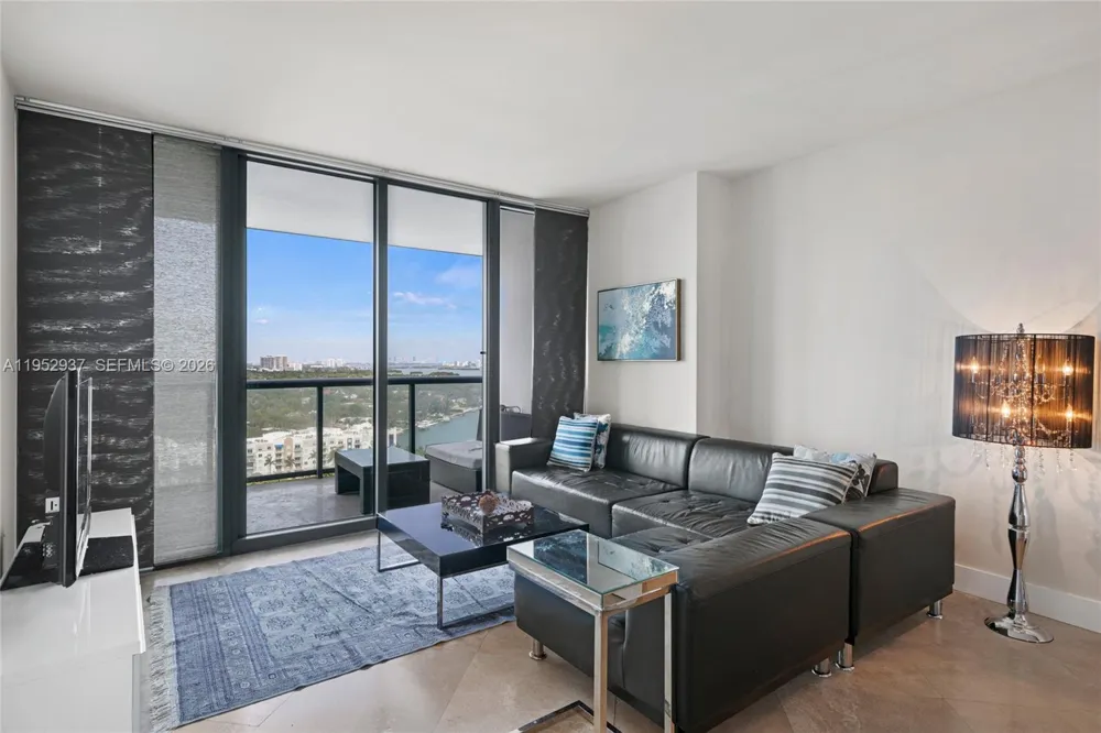 601 NE 36th St #1704 Miami, FL 33137