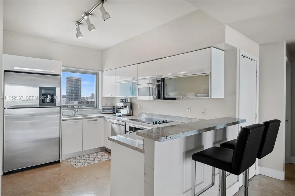 601 NE 36th St #1704 Miami, FL 33137