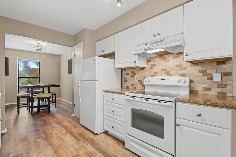 1201 Hi Stirrup #104 Horseshoe Bay, TX 78657