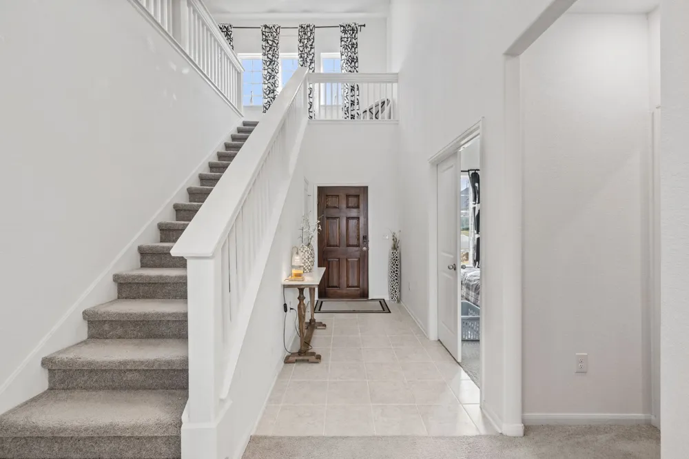 189 Durian Loop Buda, TX 78610