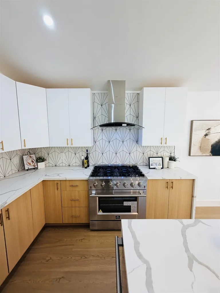 612 Canyon Rd Novato, CA 94947