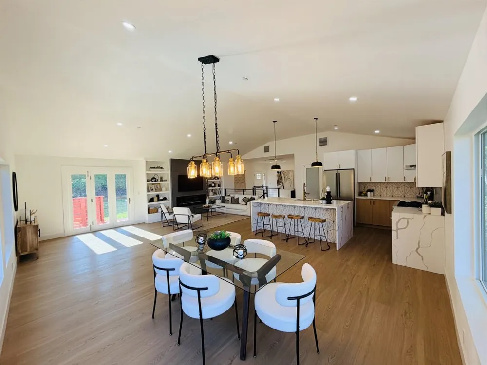 612 Canyon Rd Novato, CA 94947