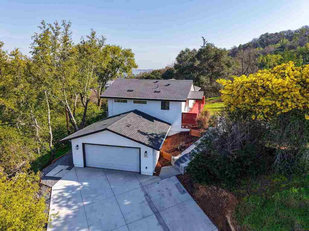612 Canyon Rd Novato, CA 94947
