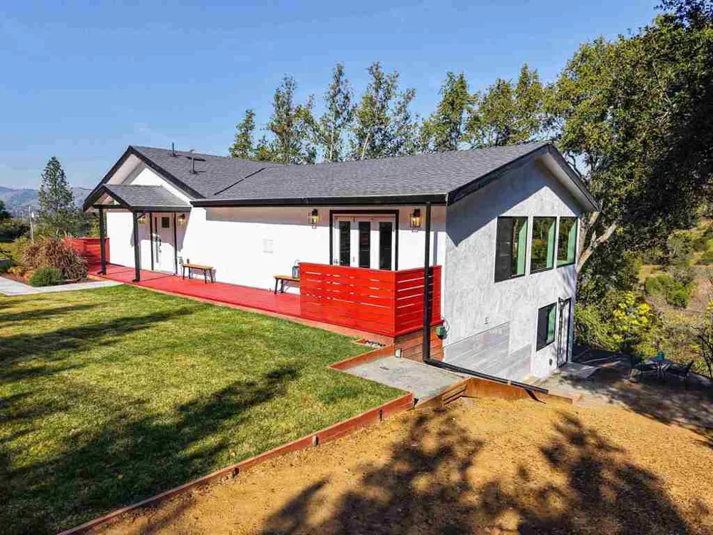 612 Canyon Rd Novato, CA 94947