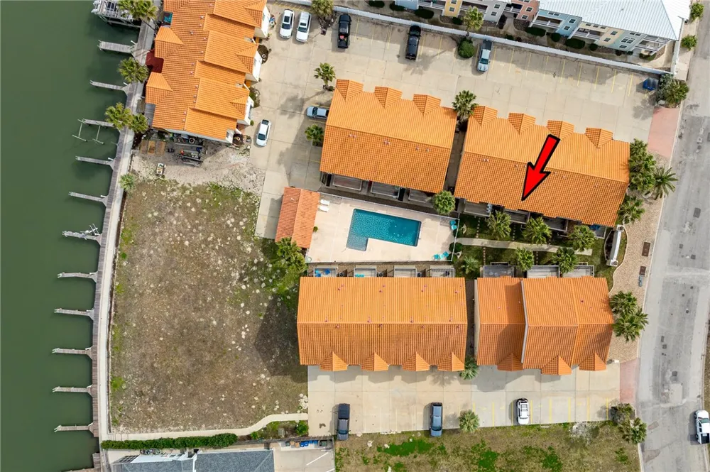 14878 Granada Dr Drive #303 Corpus Christi, TX 78418