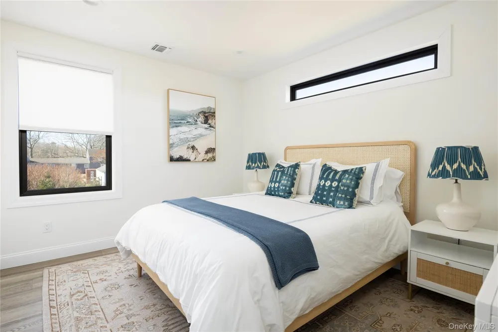 242 Maple Lane Greenport, NY 11944