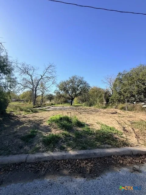 909 Ohio Street Pleasanton, TX 78064