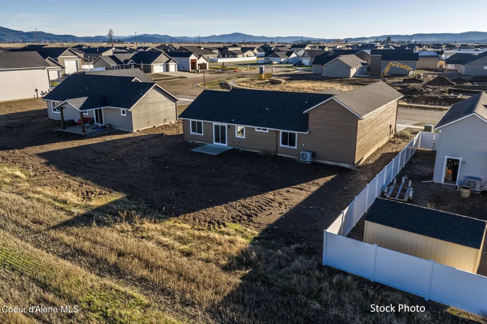 12018 LENNON LANE Rathdrum, ID 83858