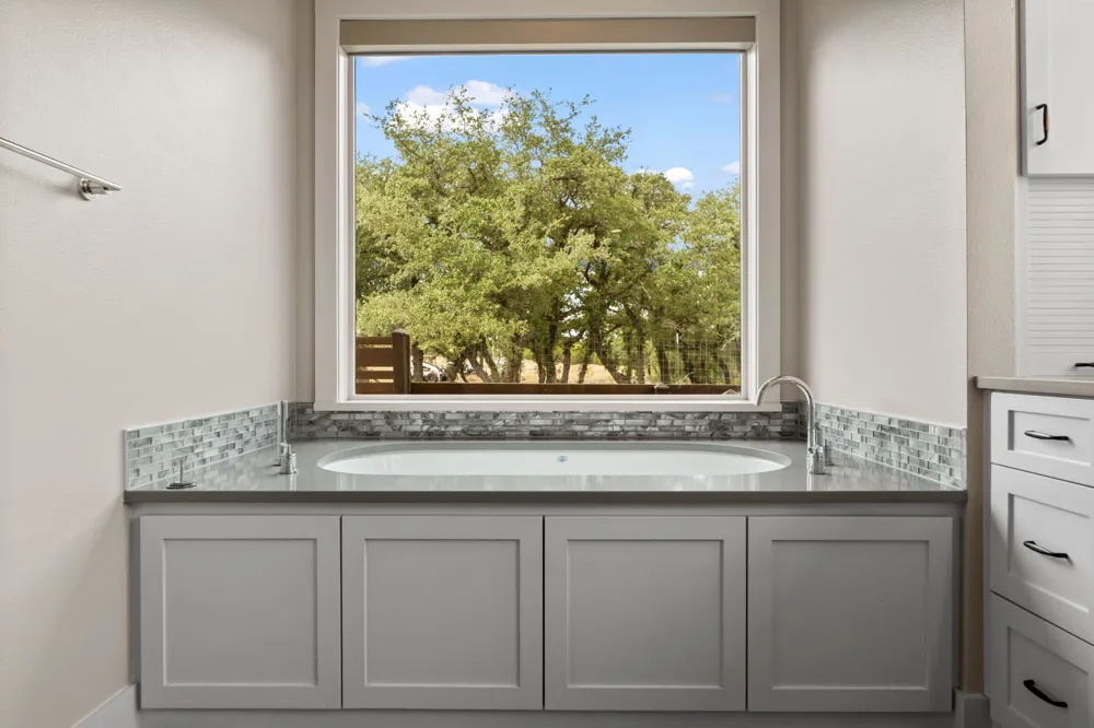 11400 Crumley Ranch Road Austin, TX 78738