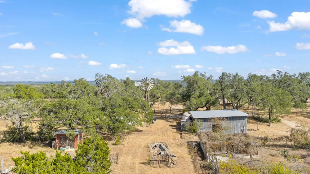 11400 Crumley Ranch Road Austin, TX 78738