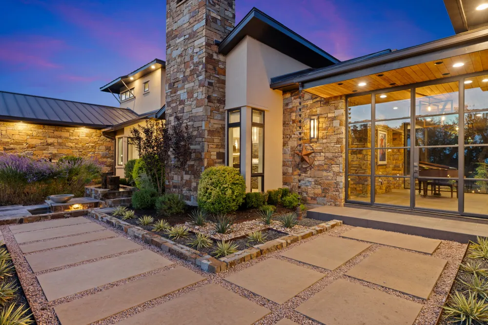 11400 Crumley Ranch Road Austin, TX 78738