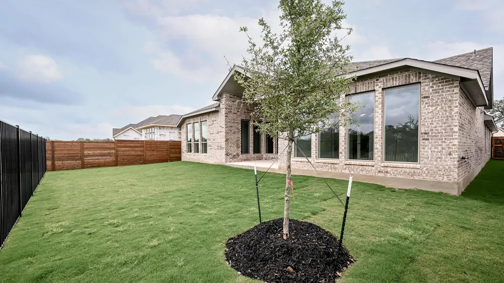242 Melody Road Lockhart, TX 78644