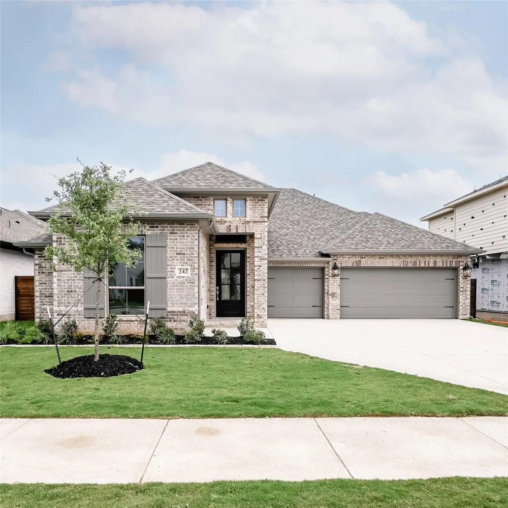 242 Melody Road Lockhart, TX 78644