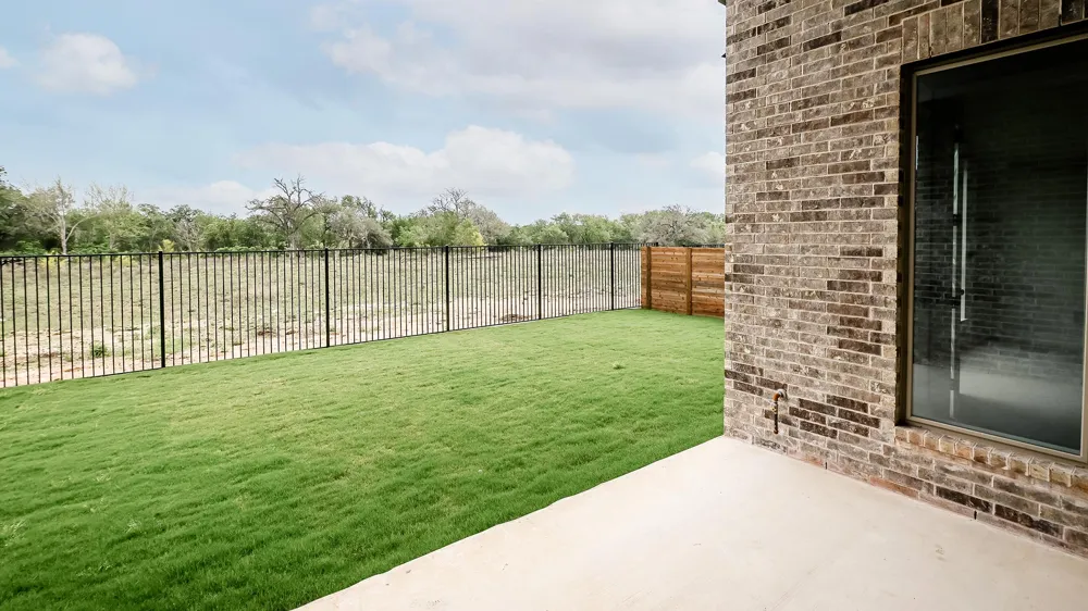 242 Melody Road Lockhart, TX 78644