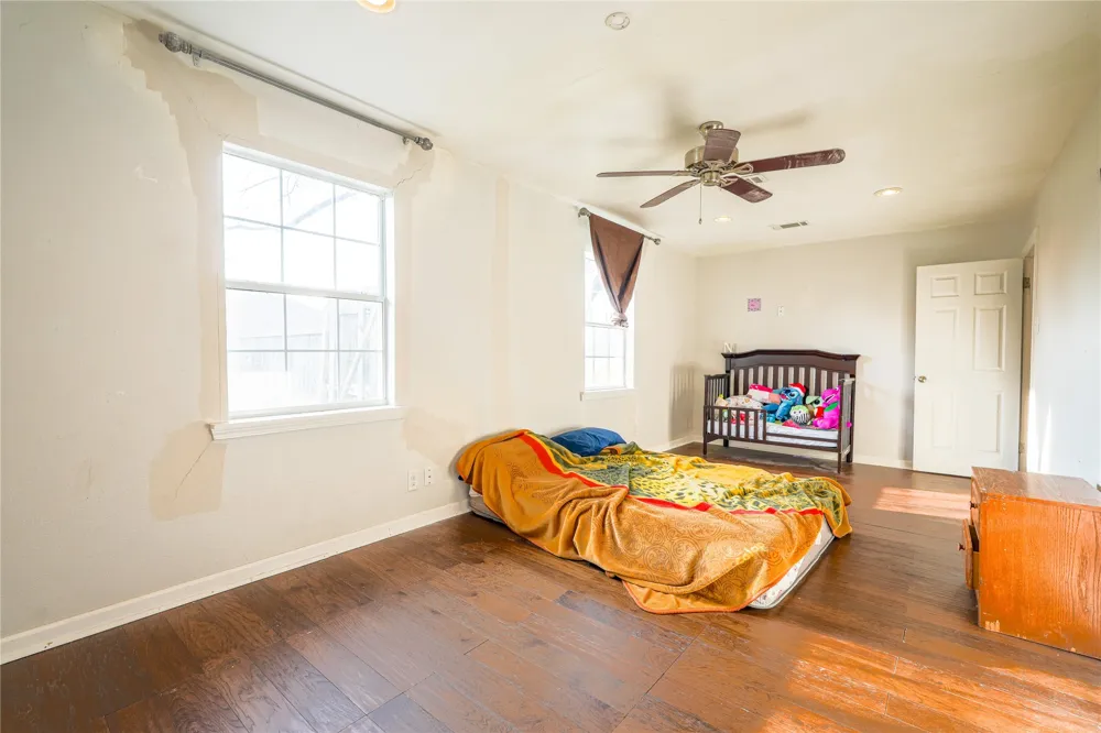 200 W Greenbriar Street Robinson, TX 76706