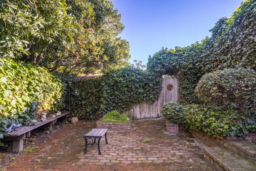 2962 Club Road Pebble Beach, CA 93953