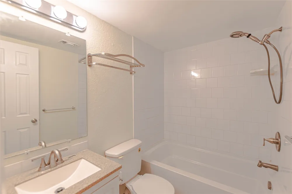 2500 Burleson Road #601 Austin, TX 78741