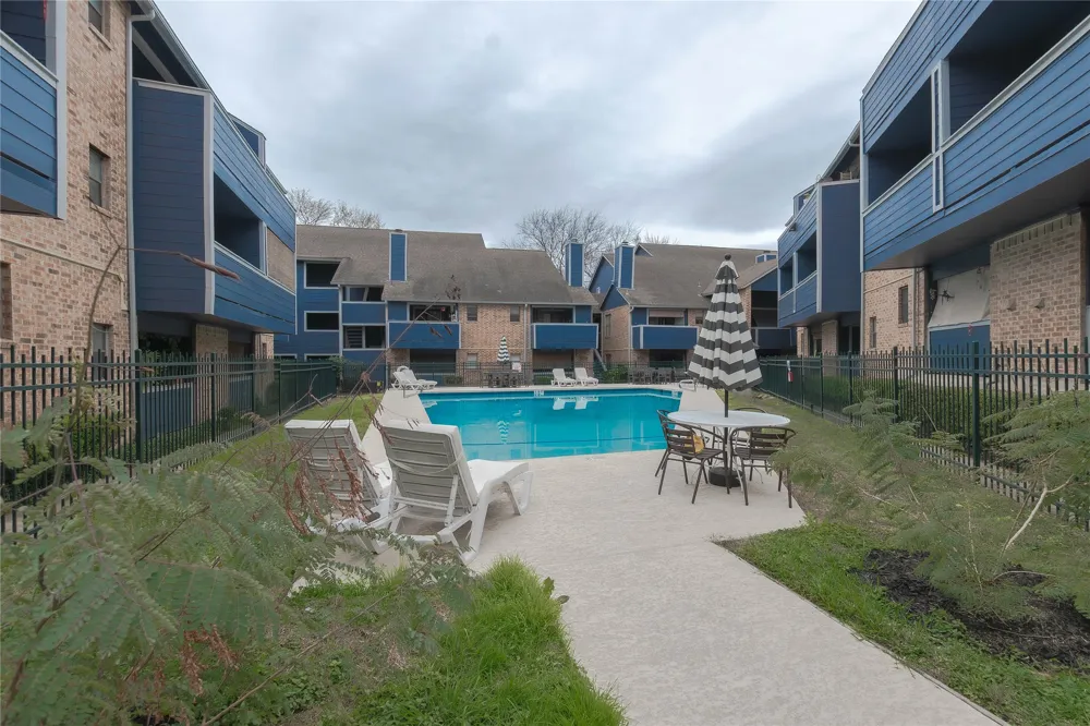 2500 Burleson Road #601 Austin, TX 78741