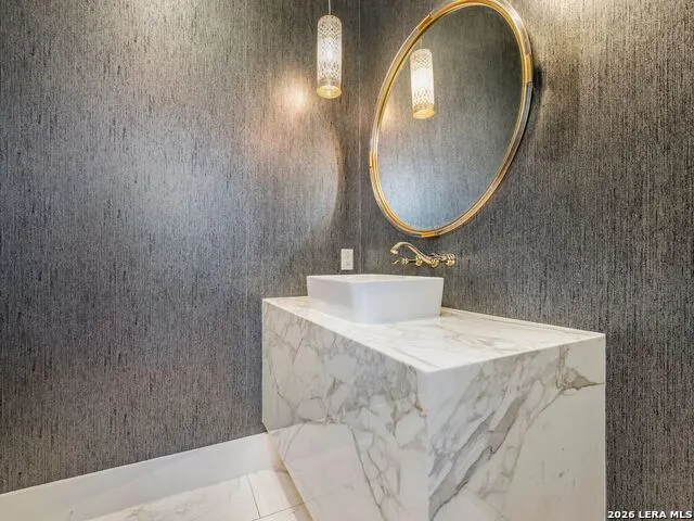 23 Grand Terrace San Antonio, TX 78257