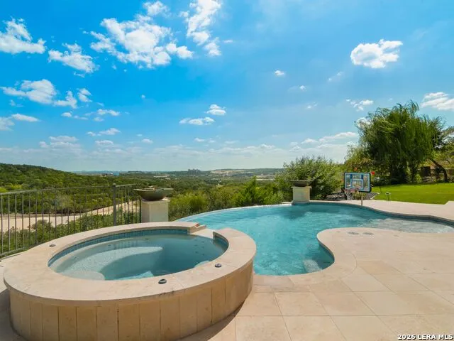 23 Grand Terrace San Antonio, TX 78257