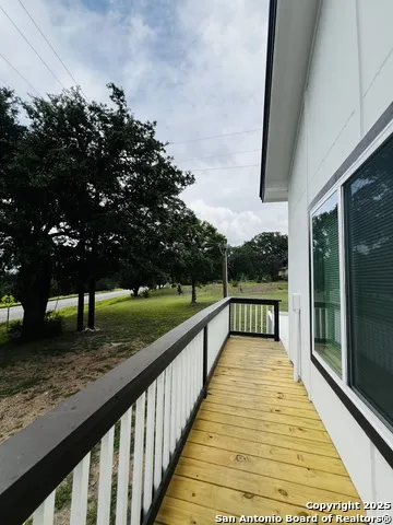 708 Taylor Dr Horseshoe Bay, TX 78657