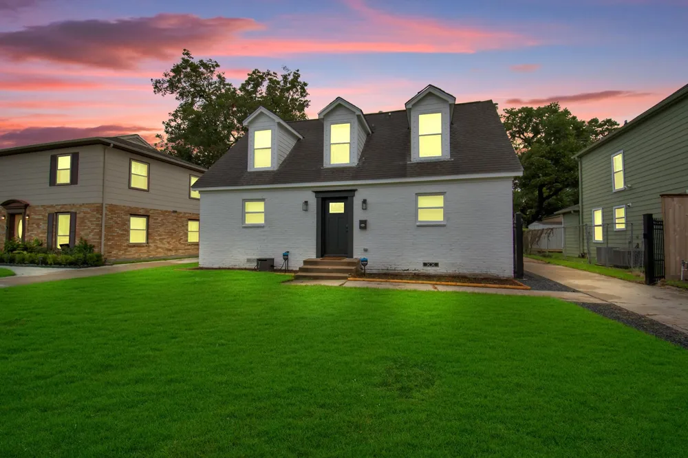 3315 Rosedale Street