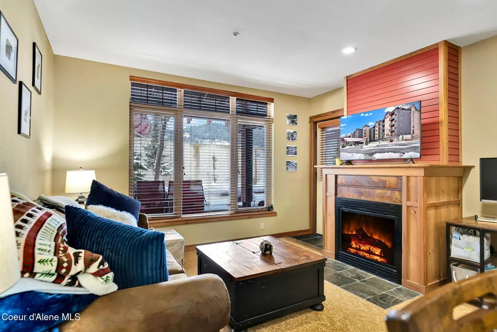 150 MORNING STAR DRIVE #181 Kellogg, ID 83837