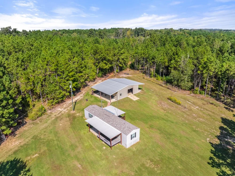 5379 CR 385 Tyler, TX 75708