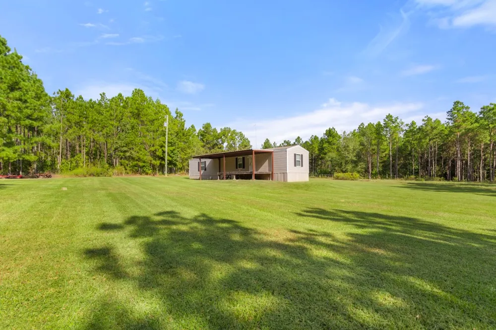 5379 CR 385 Tyler, TX 75708