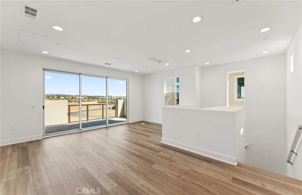 760 Gadwall Irvine, CA 92618