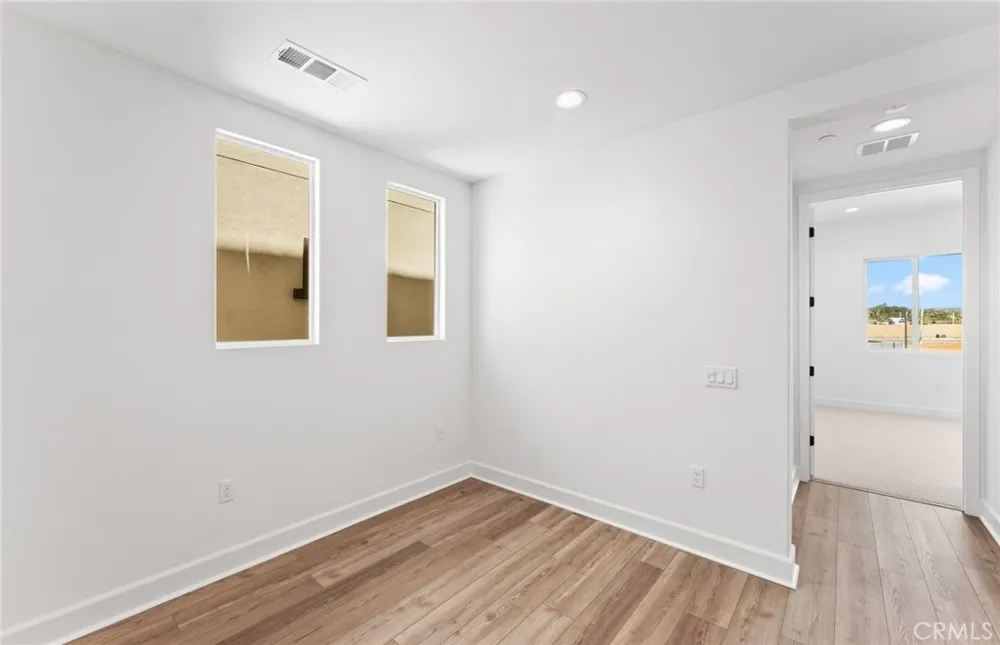760 Gadwall Irvine, CA 92618