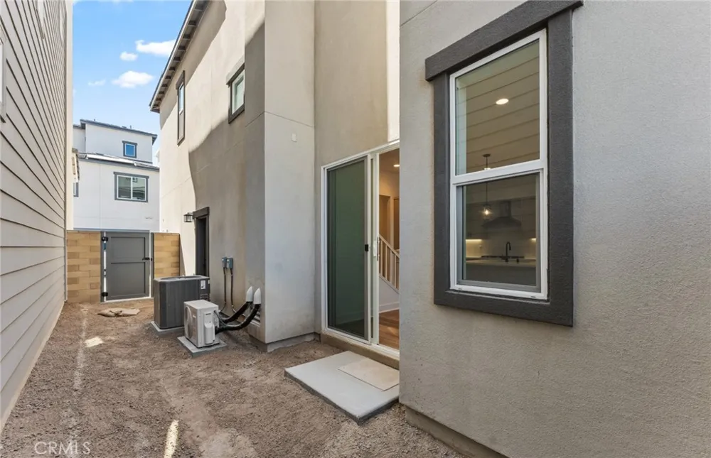 760 Gadwall Irvine, CA 92618
