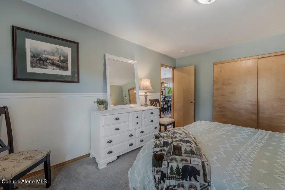 11413 Summit Loop Hauser, ID 83854