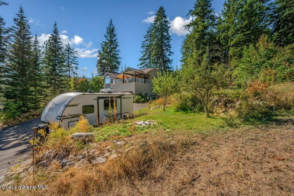 11413 Summit Loop Hauser, ID 83854