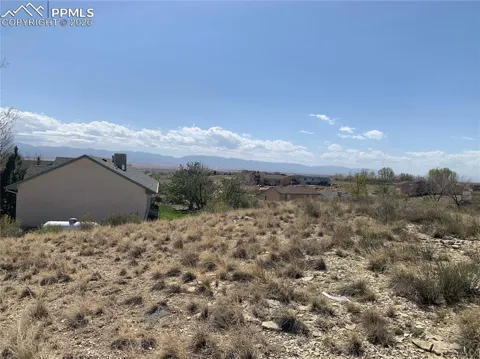 187 W Legend Drive