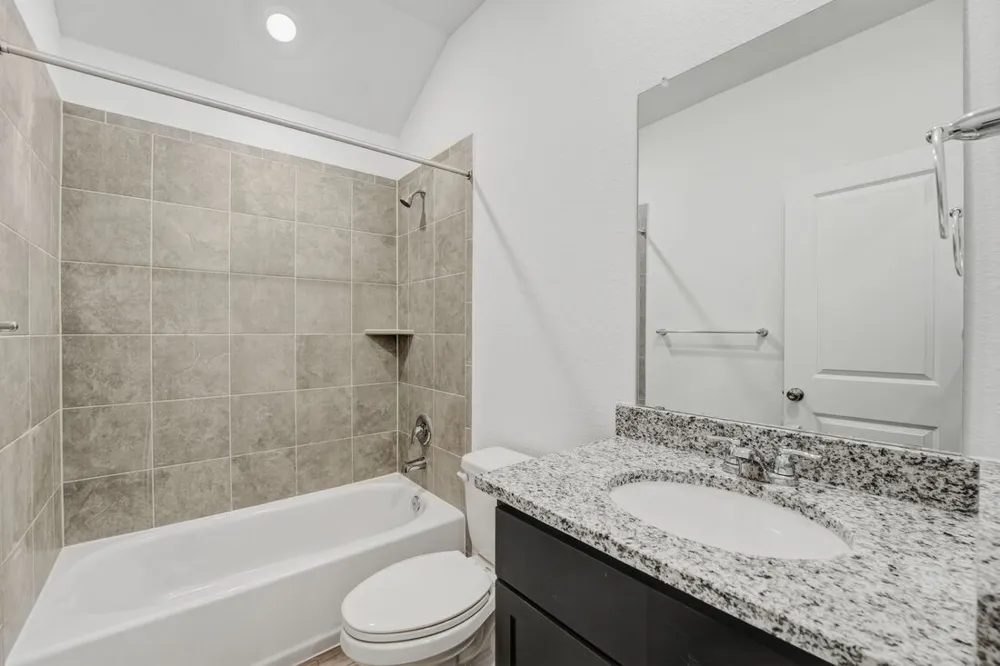 14110 Edna Maxine Walk Del Valle, TX 78617