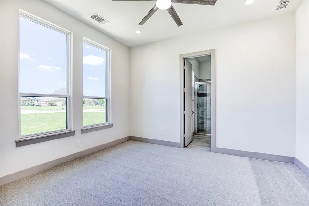1333 Canyon Lake Road Wills Point, TX 75169