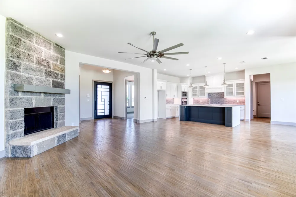 1333 Canyon Lake Road Wills Point, TX 75169