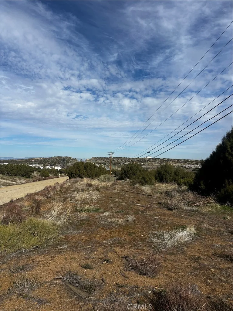 Avenue S4/Av Palmdale, CA 93551