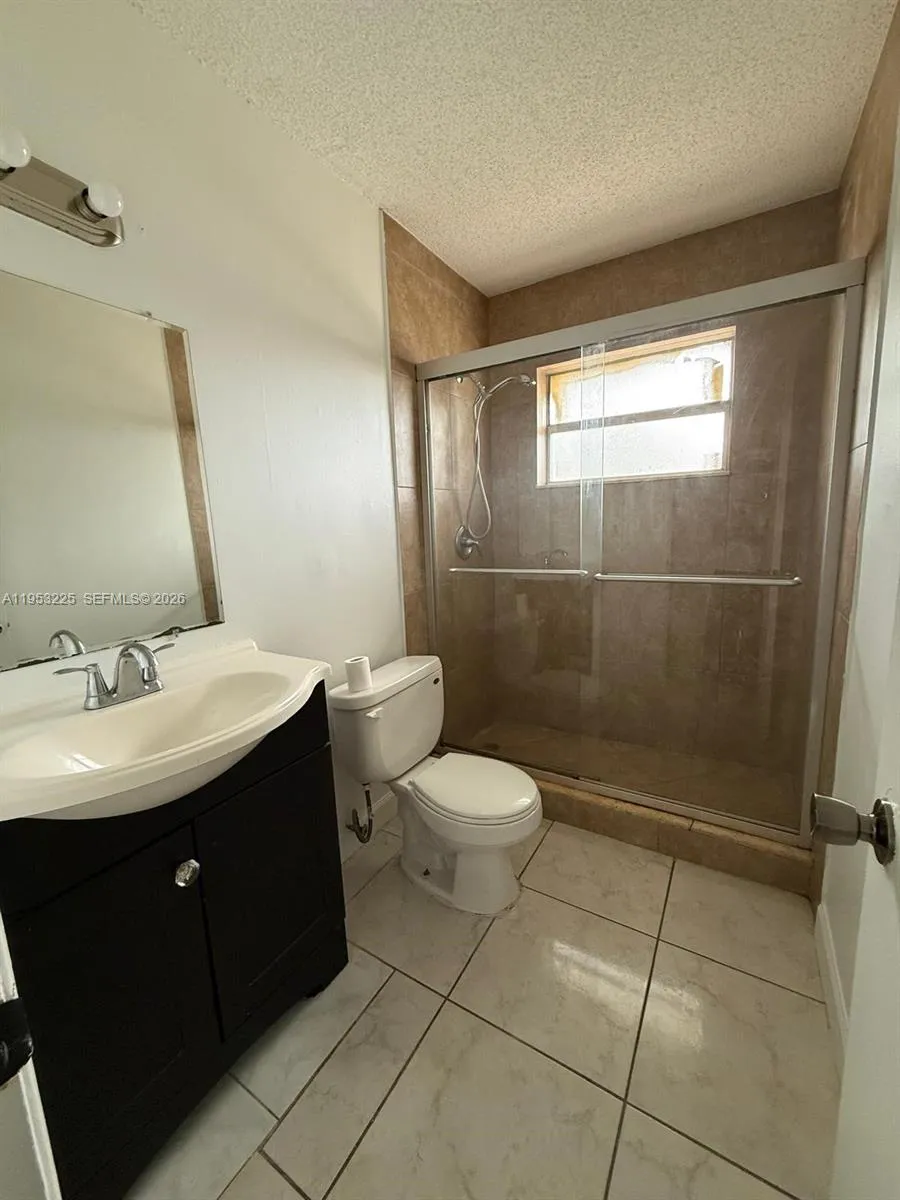 1200 SW 50th Ave #207-3 North Lauderdale, FL 33068