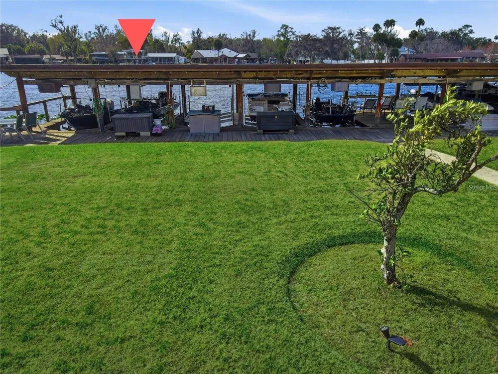 1640 JUNO TRAIL #204C Astor, FL 32102