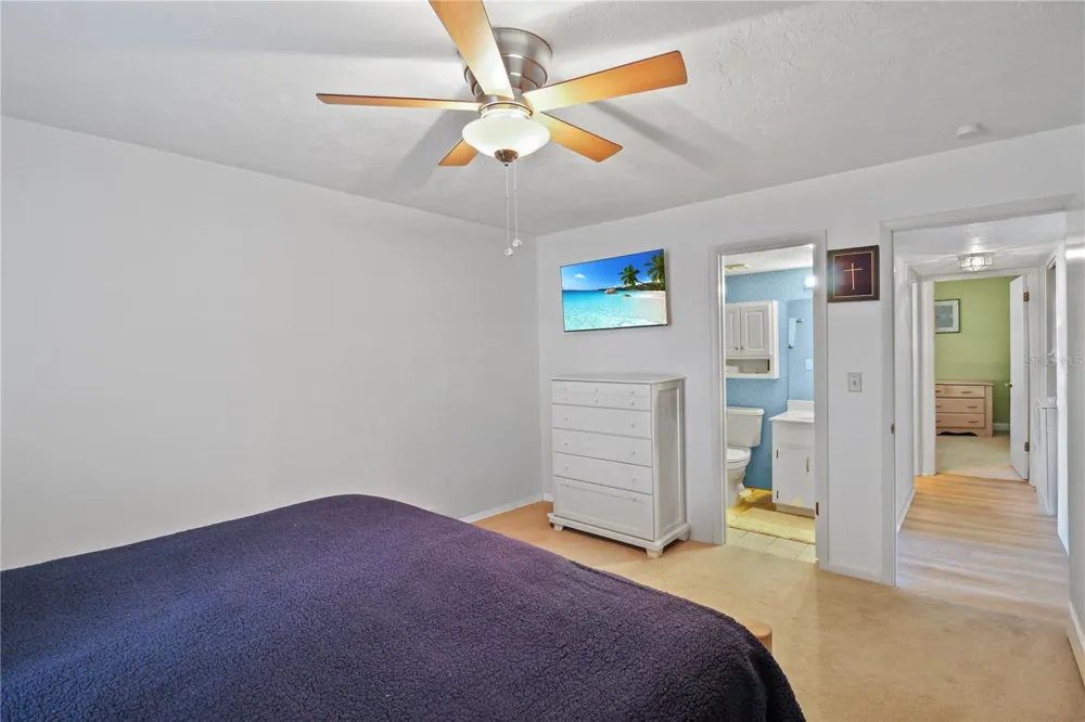 1640 JUNO TRAIL #204C Astor, FL 32102