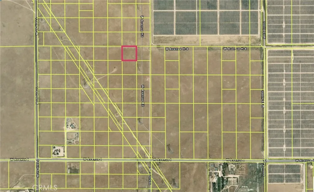 W & W. Ave H-8 Del Sur, CA 93536