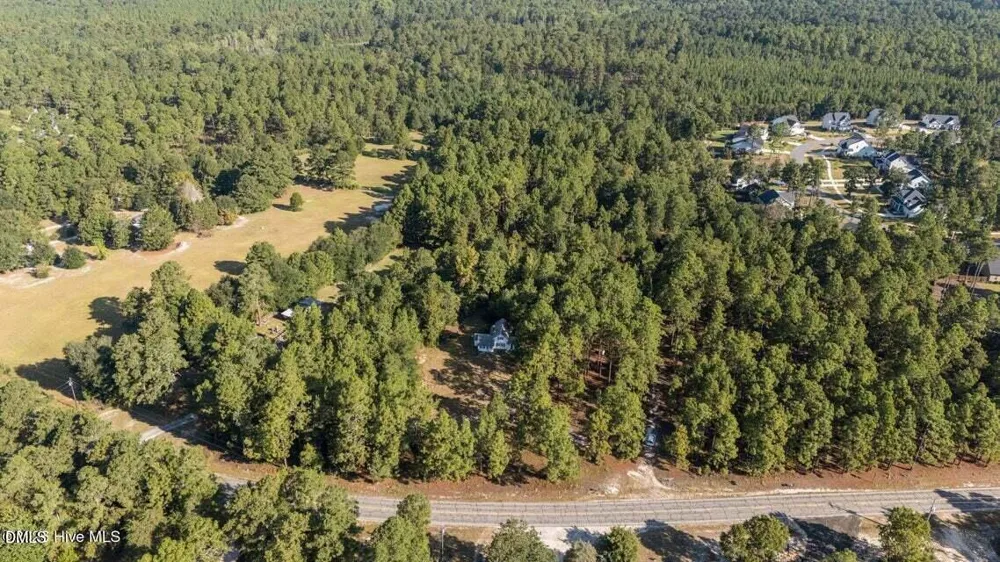 376 Foxfire Road Aberdeen, NC 28315