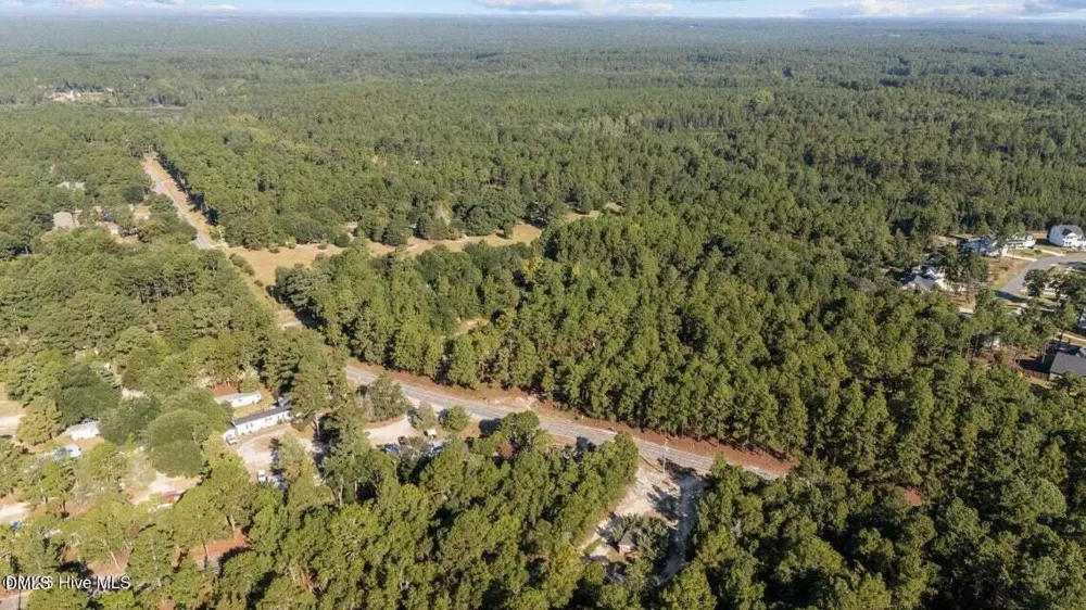 376 Foxfire Road Aberdeen, NC 28315