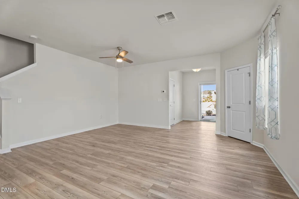 1572 Rhodes Pond Street Wendell, NC 27591